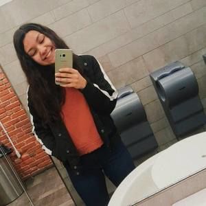 Meet your Posher, Gracia